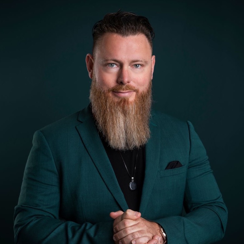 Porträt von Maximilian Fritz, Autor von „Spiritual Superstar“